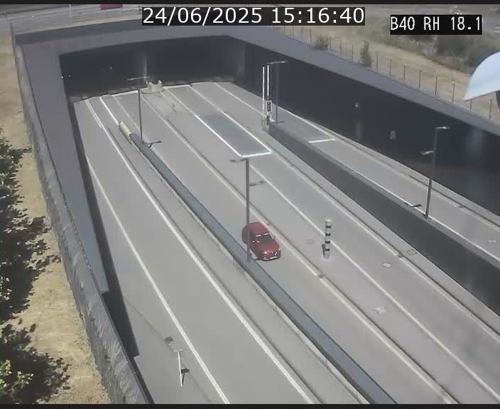 Webcam sur la route de contournement d'Esch-Belval avant le tunnel Central Gate au niveau de la porte de France et du radar fixe