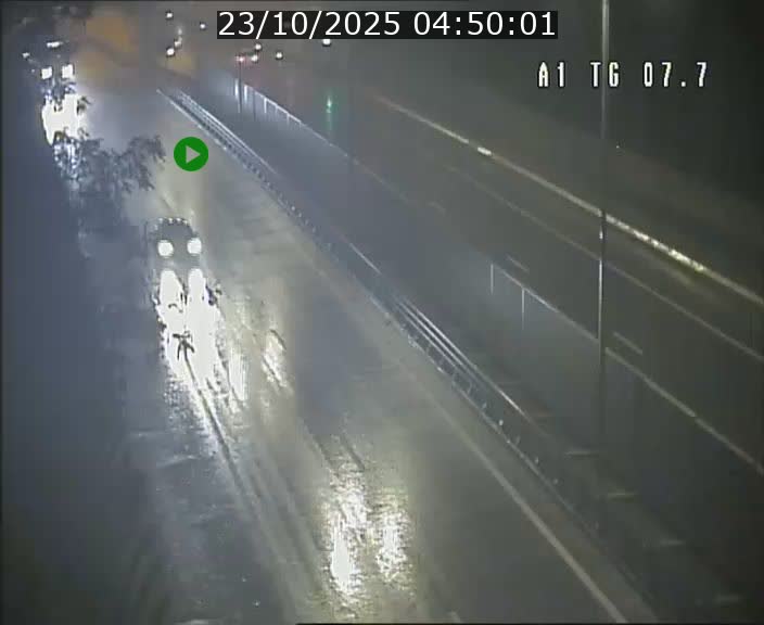 Traffic live webcam Luxembourg Kirchberg - A1 direction Luxembourg-ville - BK 7.7