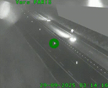 Caméra routière sur l'autoroute A20 à Saint-Pardoux-l'Ortigier, à la jonction avec l'A89. Vue orientée vers Paris