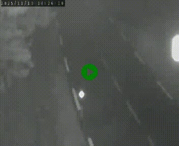 Caméra routière France - N102, au niveau du col de Montmirat à Saint-Etienne-du-Valdonnez à 1039 mètres d'altitude