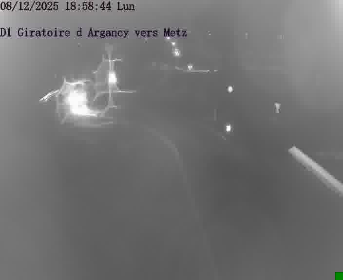 Webcam installée le long de D1 (France) à Argancy, pointée vers Metz, utile pour suivre précisément les conditions de trafic.