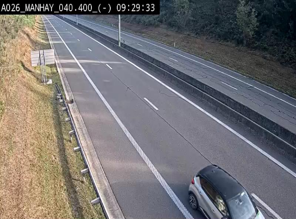 Webcam autoroute A26/E25 à hauteur de Manhay, après la jonction avec la N651 en direction de Liège - BK 40.4