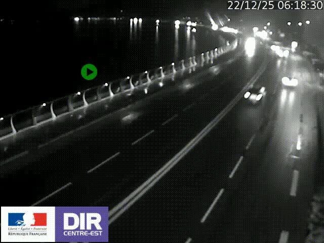 Webcam sur le quai Parjot à Vienne, aux Portes de Lyon, sur la Nationale 7, à la jonction avec le boulevard du Rhône-nord (D1407), caméra orientée vers Lyon