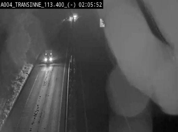 Caméra trafic E411 (A4) - Transinne direction Namur - BK 113.425