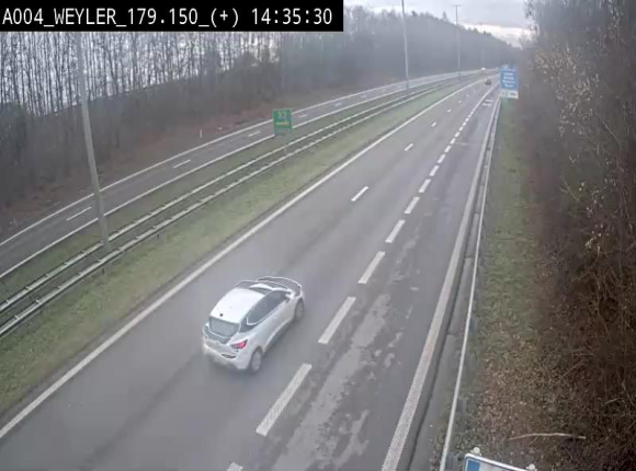 Webcam entre la sortie Arlon et la sortie Weyler sur l'E411. Vue orientée vers Luxembourg