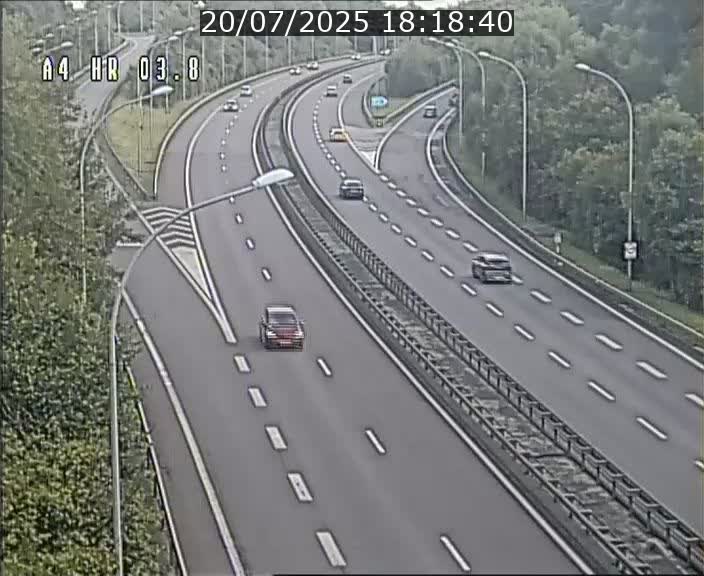 Webcam traffic A4 Luxembourg - BK 3.8 - Leudelange (direction Esch sur Alzette)