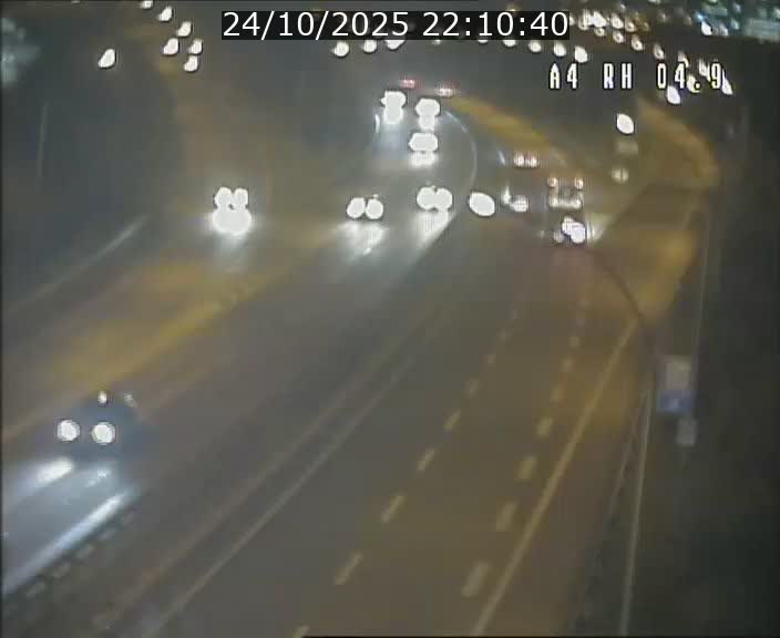 Traffic live webcam Luxembourg Leudelange - A4 - BK 4.9 - direction Luxembourg