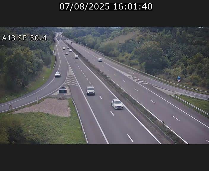 Traffic live webcam Luxembourg Altwies - A13 direction Luxembourg-ville - BK 30.4