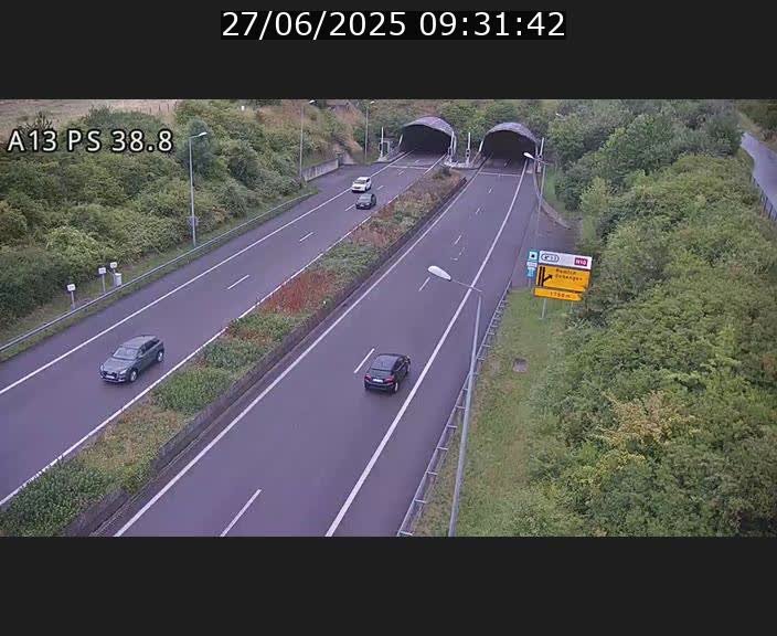 Webcam autoroute A13 à l'entrée ouest du tunnel Markusbierg à Schengen. Vue orientée vers Mondorf-les-Bains