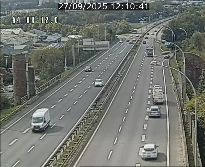 Traffic live webcam Luxembourg Jonction Foetz - A4 - BK 12.0 - direction Esch sur Alzette
