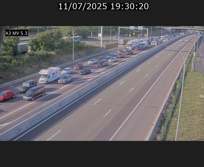 Webcam à l'Aire de Berchem au Luxembourg sur l'A3. Vue orientée vers la France