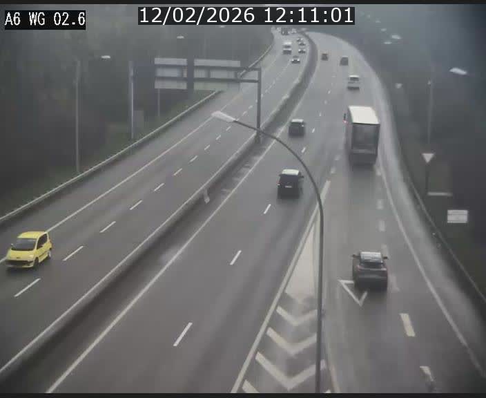 Traffic live webcam Luxembourg Croix de Cessange - A6 - BK 2.6 - direction France/Allemagne