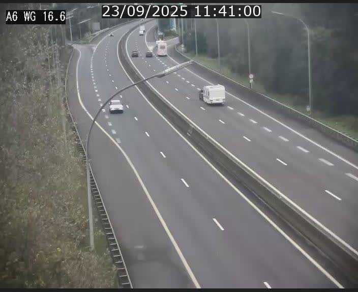 Traffic live webcam Luxembourg Aire de Capellen - A6 - BK 16.6 - direction Luxembourg/France/Allemagne