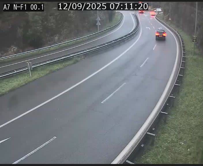 Webcam autoroute Luxembourg A7 située dans la sortie 1 Waldhof, vers la N11, avant le Tunnel Stafelter
