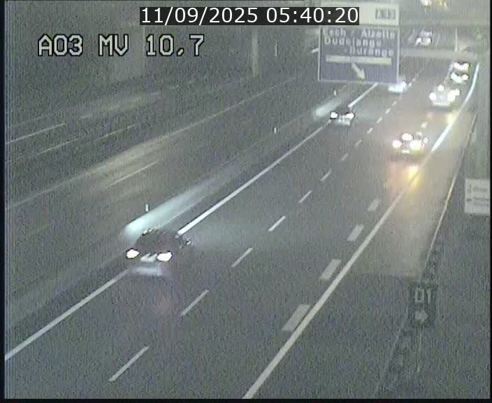 Traffic live webcam Luxembourg Croix de Bettembourg - A3 - BK 10.7 - direction France