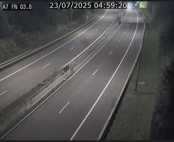Caméra autoroute Luxembourg A7 - Passage à gibier Rëngelbour - direction Tunnel Stafelter