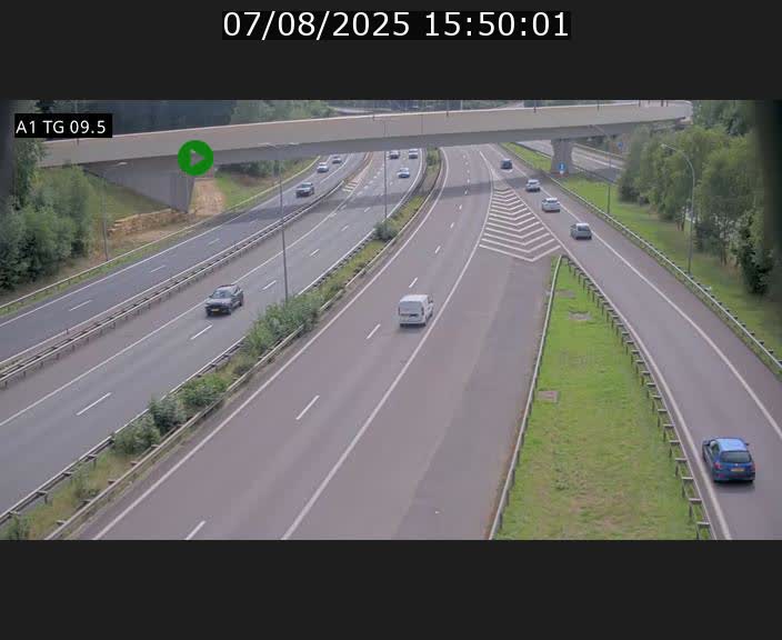 Traffic live webcam Luxembourg Jonction Grünewald - A1 direction Luxembourg-ville - BK 9.5