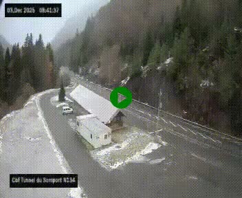 Webcam à l'entrée du tunnel du Somport, côté français, sur la N134, dans les Pyrénées, en direction de l'Espagne, à 1116 mètres d'altitude