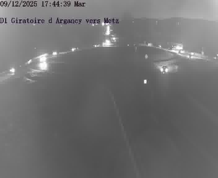 Webcam installée le long de D1 (France) à Argancy, pointée vers Metz, utile pour suivre précisément les conditions de trafic.