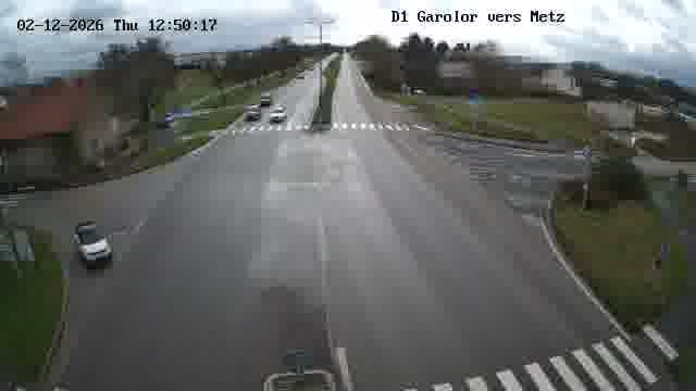 Webcam installée le long de D1 (France) à Ennery, pointée vers Metz, utile pour suivre précisément les conditions de trafic.