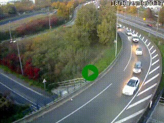 Caméra autoroute à la jonction entre l'A7 et la D301 (Boulevard urbain Sud de Lyon) à Feyzin, au sud de Lyon. Vue orientée vers Mions