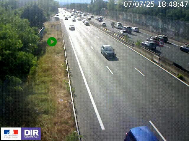 Webcam à Bron sur l'A43 à la jonction avec le boulevard périphérique de Lyon (D383). Vue orientée vers Lyon
