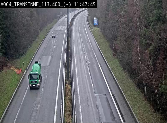 Caméra trafic E411 (A4) - Transinne direction Namur - BK 113.425