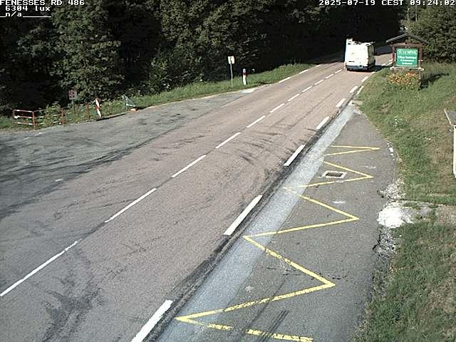 Webcam en haut du col des Fenesses, aussi appelé col du Ménil sur la D486 à 593 mètres d'altitude dans les Vosges
