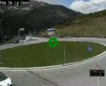 Webcam sur la N22 au niveau du poste frontière entre la France et Andorre à proximité de Pas de la Case à plus de 2000 mètres d'altitude