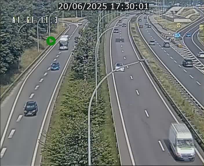 Traffic live webcam Luxembourg Senningerberg - A1 direction Allemagne - BK 11.3