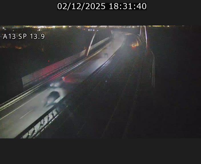 Traffic live webcam Luxembourg Kayl - A13 direction Esch-sur-Alzette/Luxembourg-ville - BK 13.9