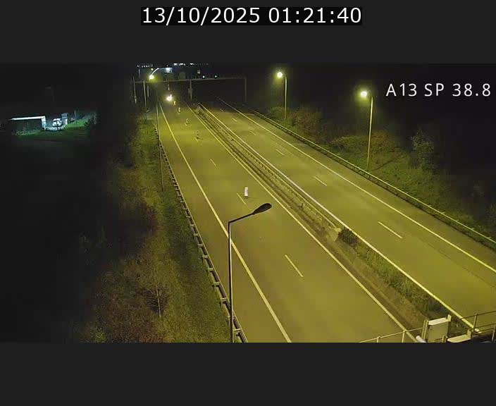 Webcam autoroute A13 à l'entrée ouest du tunnel Markusbierg à Schengen. Vue orientée vers le tunnel et l'Allemagne