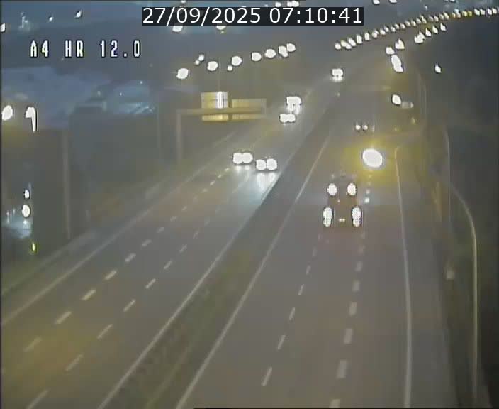 Traffic live webcam Luxembourg Jonction Foetz - A4 - BK 12.0 - direction Esch sur Alzette