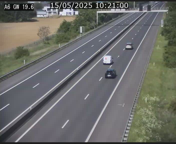 Traffic live webcam Luxembourg - Steinfort - A6 - BK 19.6 - direction Belgique