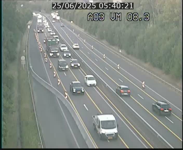 Traffic live webcam Luxembourg Bettembourg - A3 - BK 8.3 - direction France