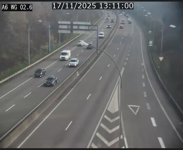 Traffic live webcam Luxembourg Croix de Cessange - A6 - BK 2.6 - direction France/Allemagne