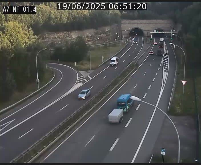 Caméra autoroute Luxembourg A7 - Echangeur Waldhaff - direction Tunnel Stafelter