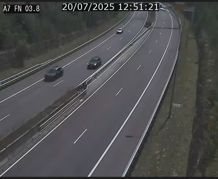 Caméra autoroute Luxembourg A7 - Passage à gibier Rëngelbour - direction Tunnel Stafelter