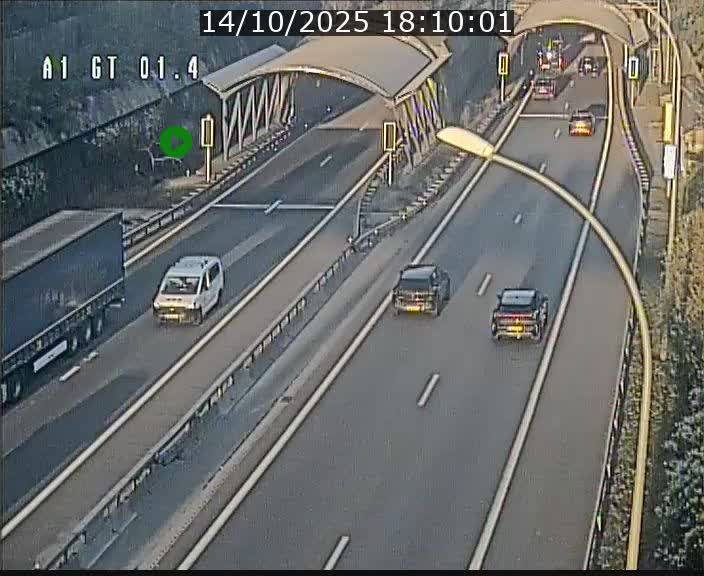 Traffic live webcam Luxembourg Hesperange - A1 direction Kirchberg - BK 1.4