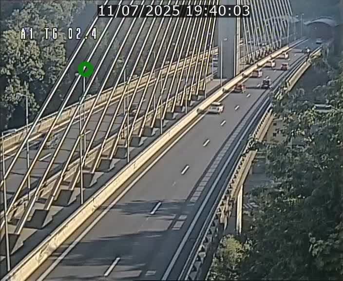 Traffic live webcam Luxembourg Sandweiler - A1 direction Luxembourg-ville - BK 2.4