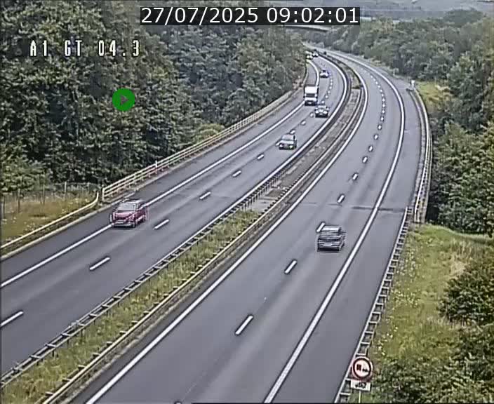 Traffic live webcam Luxembourg Itzig - A1 direction Sandweiler - BK 4.3