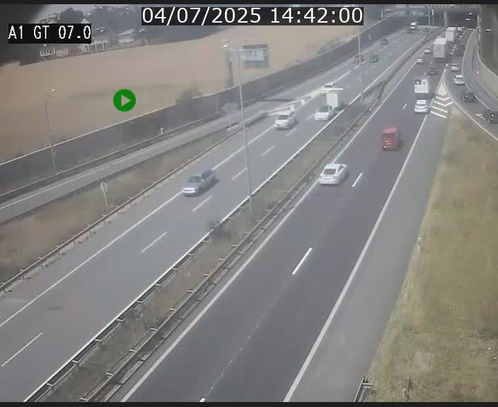 Traffic live webcam Luxembourg Cents - A1 direction Kirchberg - BK 7