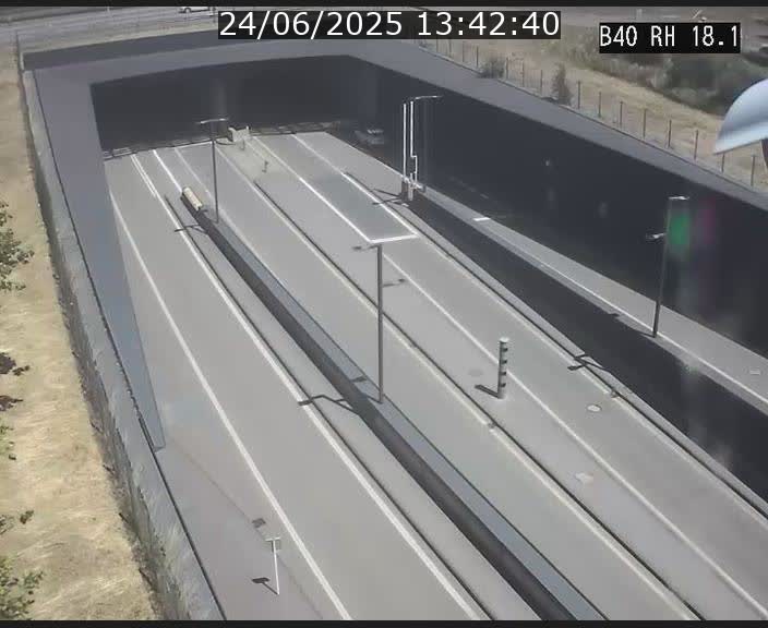 Webcam sur la route de contournement d'Esch-Belval avant le tunnel Central Gate au niveau de la porte de France et du radar fixe
