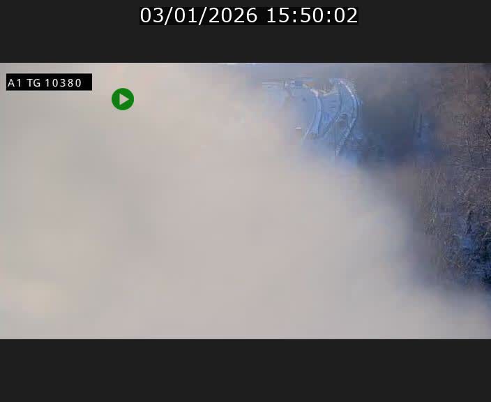 Traffic live webcam Luxembourg Senningerberg - A1 direction Luxembourg Kirchberg - BK 10.3