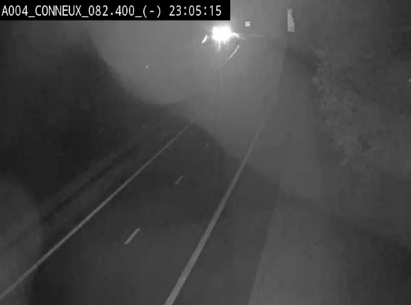 Webcam sur l'E411 avant les sorties 20 menant à Ciney, Dinant et Achêne. Vue orientée vers Namur