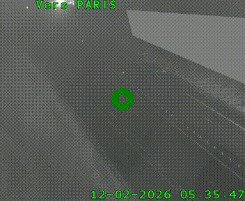 Caméra routière sur l'autoroute A20 à Saint-Pardoux-l'Ortigier, à la jonction avec l'A89. Vue orientée vers Paris