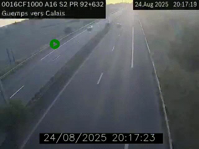 Webcam A16 juste après l'aire de repos d'Offekerque à Guemps. Vue orientée vers Calais