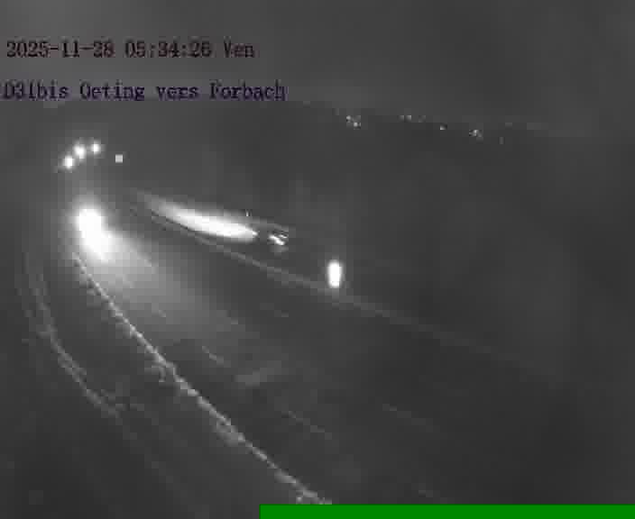 Caméra routière située sur D31bis (France) à Oeting, orientée vers Forbach, surveillant en continu la circulation locale et régionale.