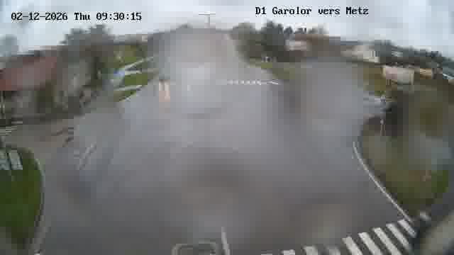 Webcam installée le long de D1 (France) à Ennery, pointée vers Metz, utile pour suivre précisément les conditions de trafic.