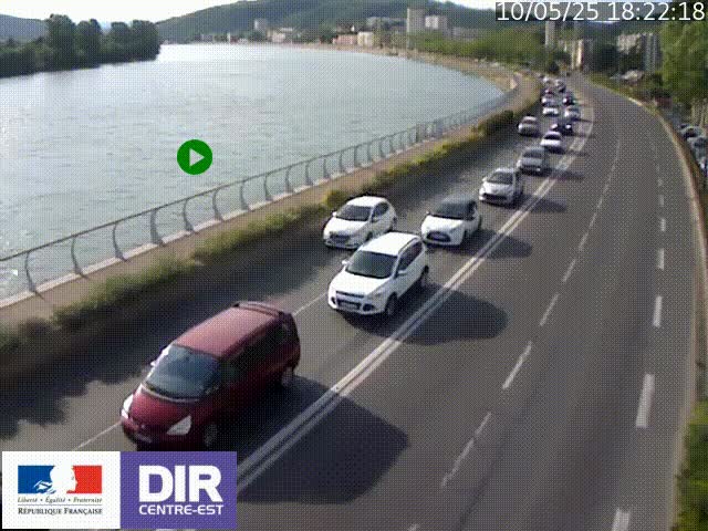 Webcam sur le quai Parjot à Vienne, aux Portes de Lyon, sur la Nationale 7, à la jonction avec le boulevard du Rhône-nord (D1407), caméra orientée vers Lyon